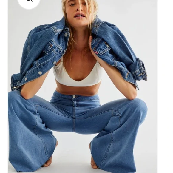 Free People Light Blue Flare Jeans - Picture 3 of 13